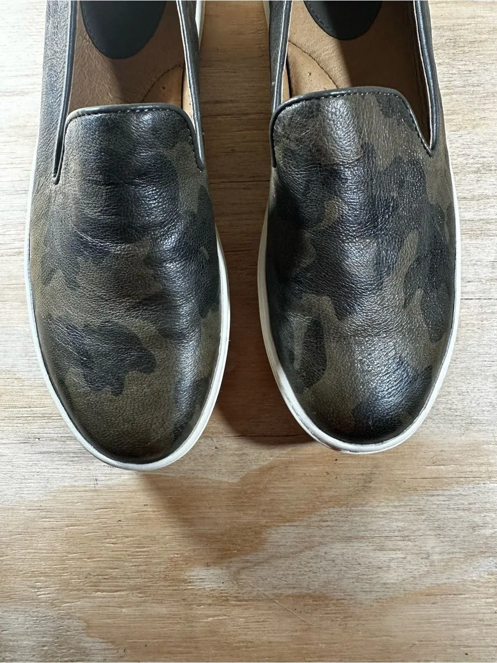 Sofft Olive Camo Slip-On Sneakers Women’s Size 7